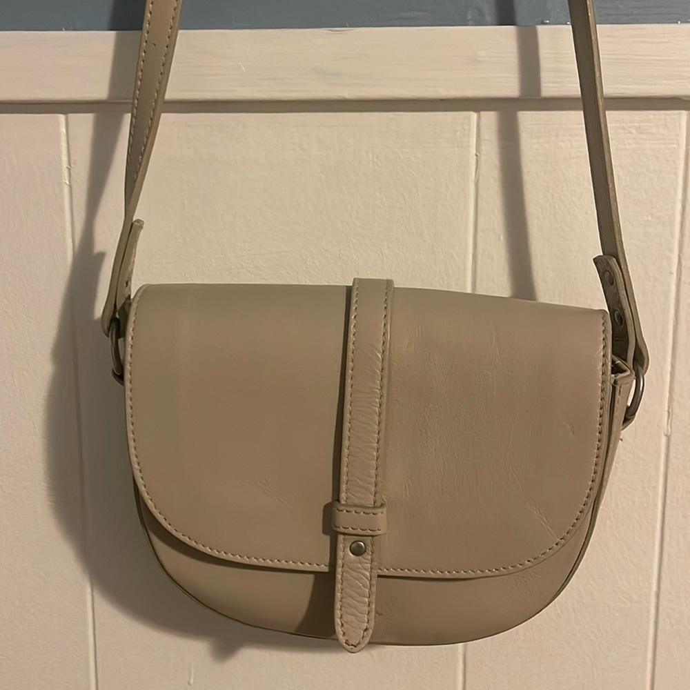 American Eagle Genuine Leather Cross Body Bag
